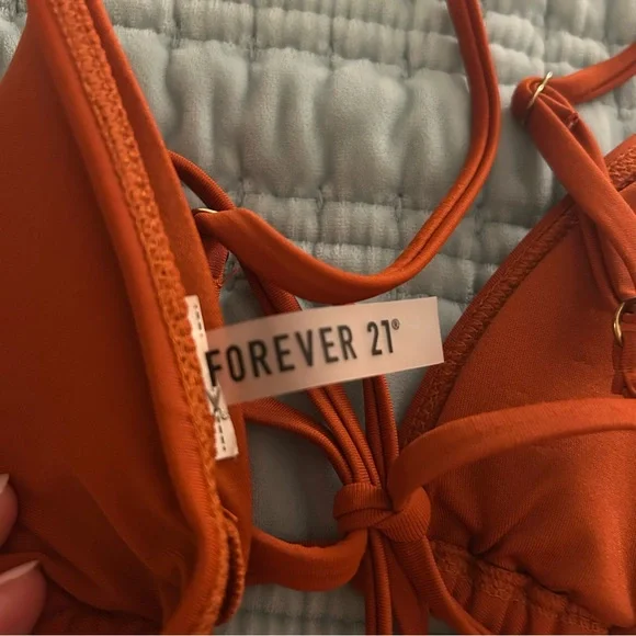 FINAL SALE: Bikini Set - Picture 3 of 3